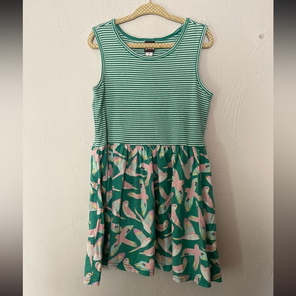 Tea Collection Other - Tea Collection Green & Pink Parrot Print Dress-FINAL PRICE